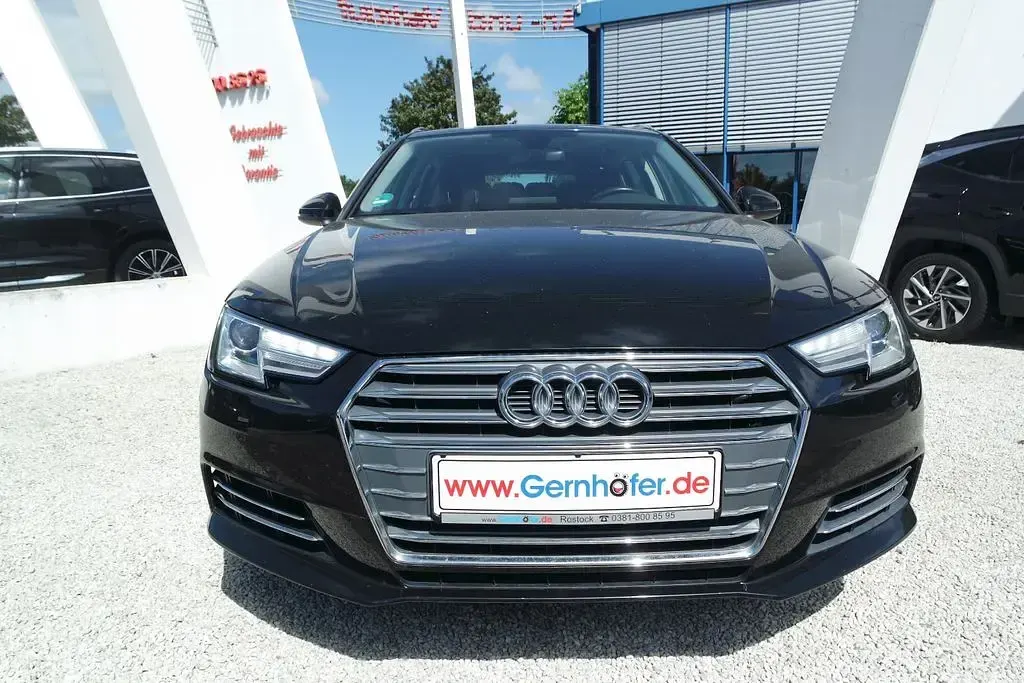 Gebraucht Audi A4 Sport 150 PS (110 kW) 2016 Schwarz Kombi