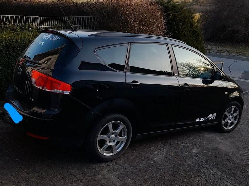 Gebraucht Seat Altea 4You 140 PS (102 kW) 2014 Schwarz Van / Kleinbus