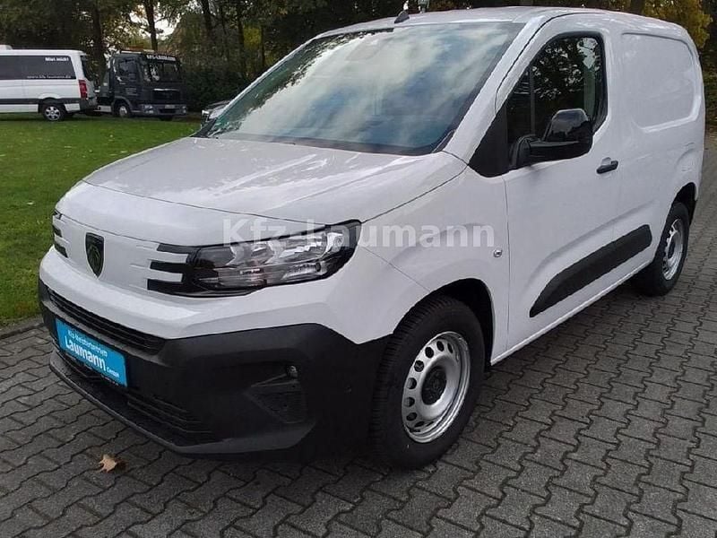 Gebraucht Peugeot Partner 102 PS (75 kW) 2025 Weiß Van / Kleinbus