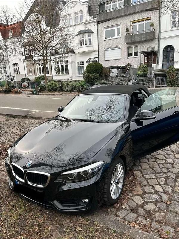 Gebraucht BMW 218 136 PS (100 kW) 2018 Schwarz Cabrio