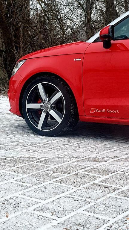 Gebraucht Audi A1 Ambition 86 PS (63 kW) 2010 Rot Kleinwagen