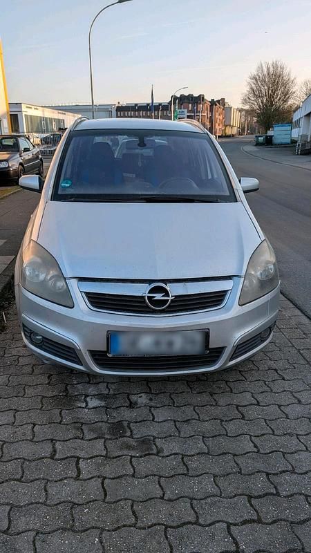 Gebraucht Opel Zafira 140 PS (102 kW) 2005 Silber Van / Kleinbus