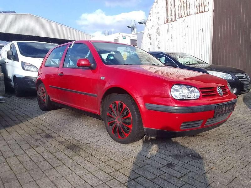 Gebraucht VW Golf IV Trendline 75 PS (55 kW) 2002 Rot Limousine