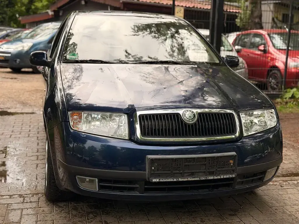 Second-hand Skoda Fabia 75 CP (55 kW) 2001 Albastru Berlinǎ