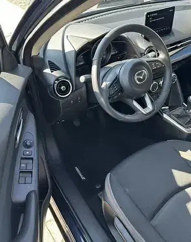 Gebraucht Mazda 2 Center-Line 75 PS (55 kW) 2024 Blau Kleinwagen