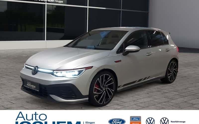 Silber Gebraucht 2023 VW Golf VIII GTI Clubsport Limousine | 34.666 € (Fairer Preis) - Bild 1/4