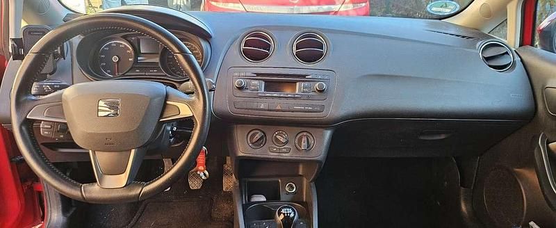 Gebraucht Seat Ibiza Sun 86 PS (63 kW) 2015 Rot Kleinwagen