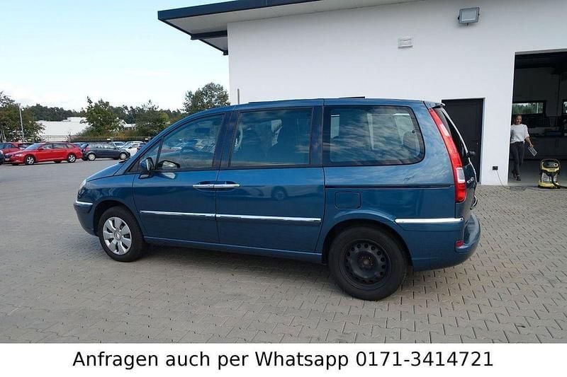 Gebraucht Citroën C8 Comfort 140 PS (102 kW) 2009 Blau Van / Kleinbus