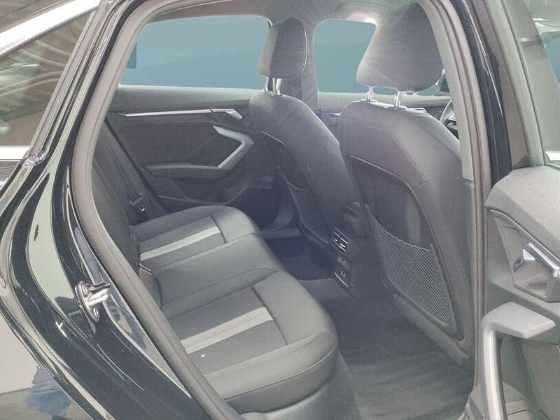 Gebraucht Audi A3 150 PS (110 kW) 2025 Schwarz Limousine