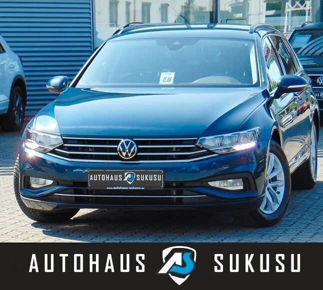 Aquamarinblau metallic Gebraucht 2023 VW Passat Business Kombi | 22.990 € (Fairer Preis) - Bild 1/4