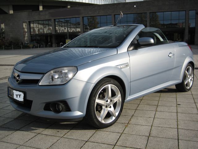 Gebraucht Opel Tigra Cosmo 125 PS (91 kW) 2005 Blau metallic Cabrio