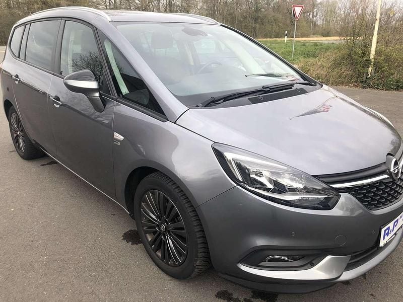 Gebraucht Opel Zafira 136 PS (100 kW) 2019 Grau Van / Kleinbus