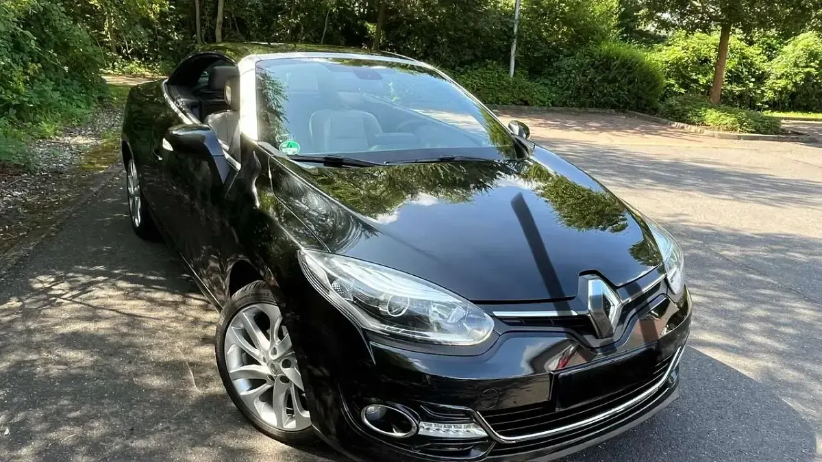 Gebraucht Renault Mégane Cabriolet Luxe 132 PS (97 kW) 2014 Schwarz Cabrio