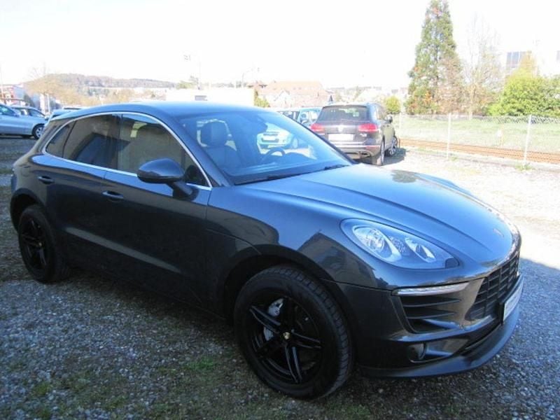 Gebraucht Porsche Macan S 258 PS (189 kW) 2016 Vulkangrau SUV