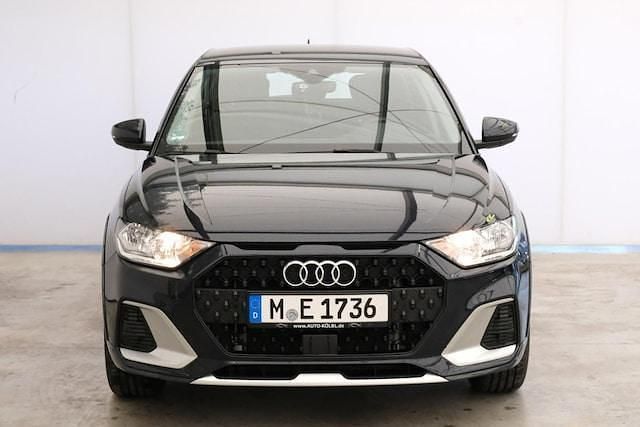 Gebraucht Audi A1 Ambiente 110 PS (80 kW) 2021 Blau metallic Kleinwagen