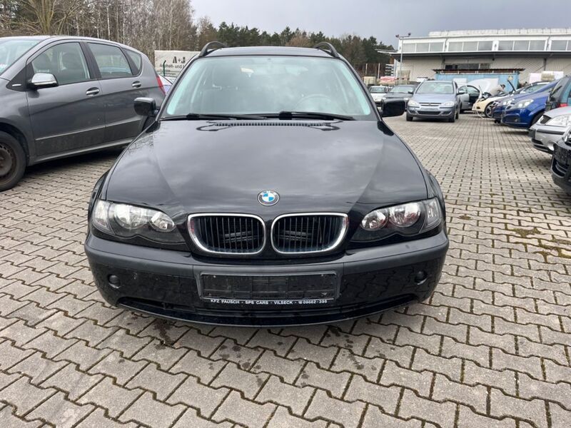 Gebraucht BMW 318 143 PS (105 kW) 2002 Schwarz Kombi