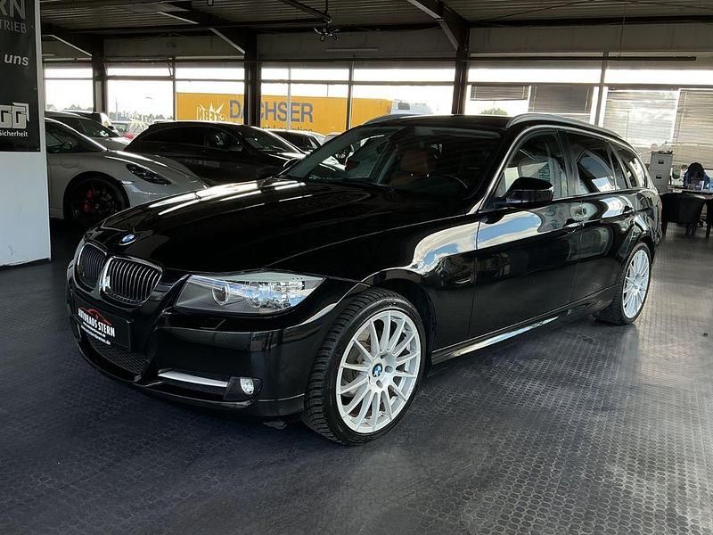 Gebraucht BMW 318 Comfort Edition 143 PS (105 kW) 2011 Schwarz Kombi