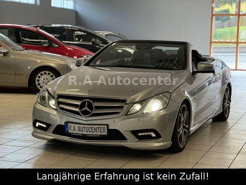 Usata Mercedes E350 231 CV (169 kW) 2010 Argento Cabrio