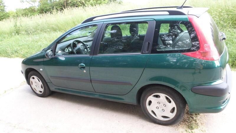 Grün Gebraucht 2003 Peugeot 206 Kombi | 1.800 € (Etwas zu teuer) - Bild 1/4