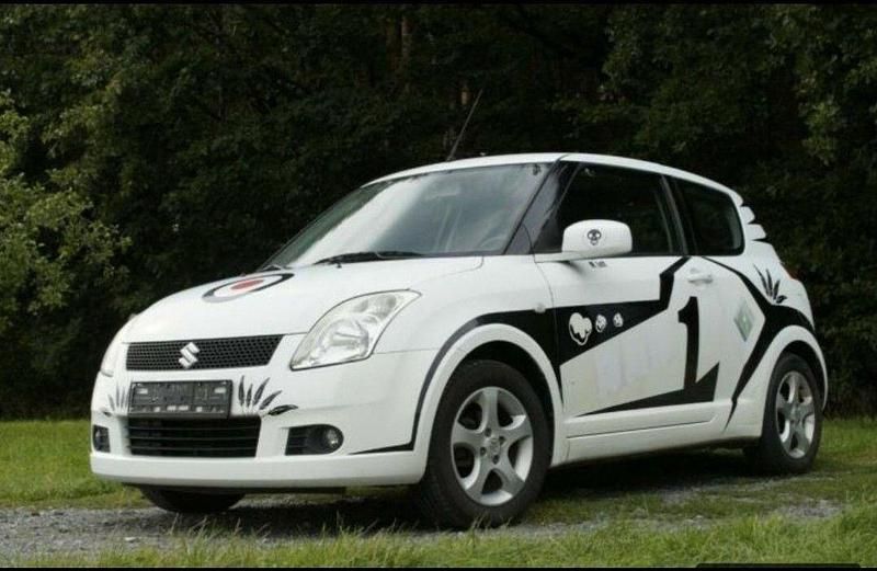 Weiß Gebraucht 2006 Suzuki Swift Comfort+ Limousine | 700 € (Superpreis) - Bild 1/4