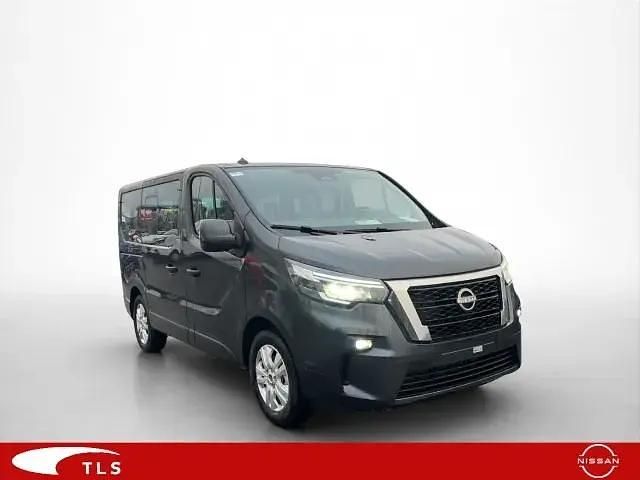 Neu Nissan Primastar 360º 150 PS (110 kW) 2025 Grau Van / Kleinbus