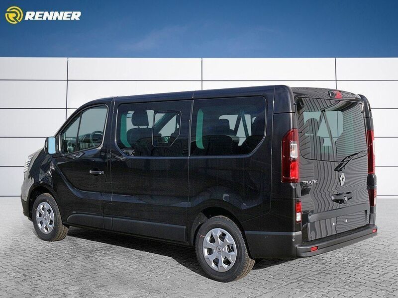 Gebraucht Renault Trafic Life 150 PS (110 kW) 2024 Schwarz Van / Kleinbus