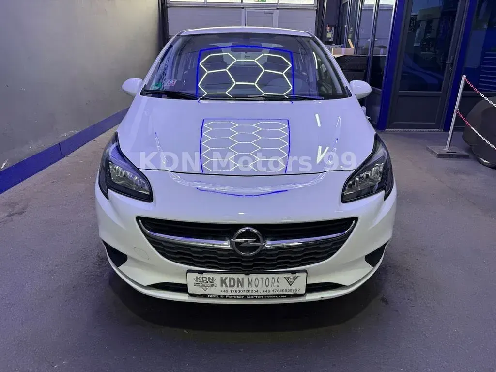 Używany Opel Corsa Selection 69 KM (50 kW) 2018 Biały Hatchback