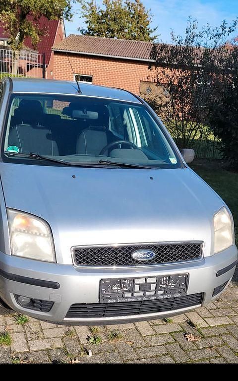 Grau Gebraucht 2003 Ford Fusion Limousine | 444 € (Superpreis) - Bild 1/4