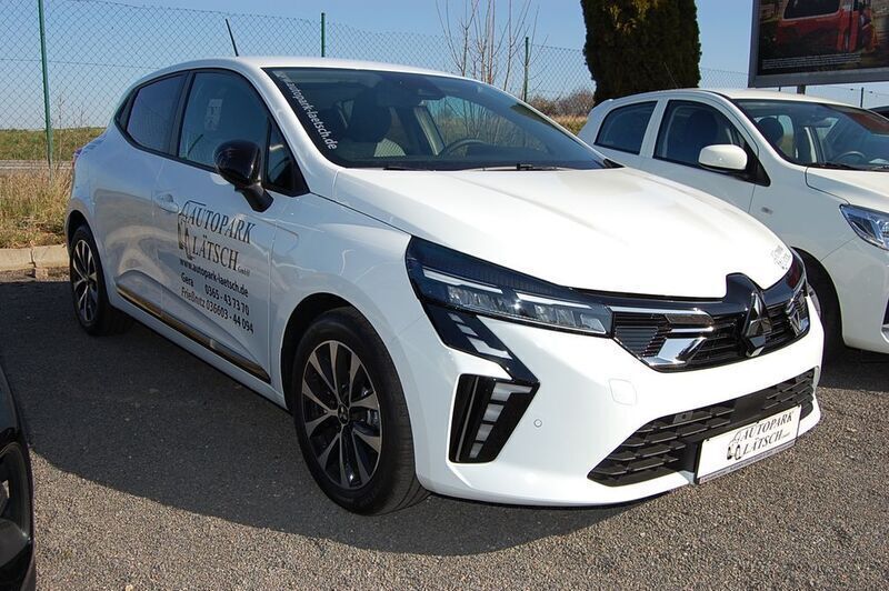 Gebraucht Mitsubishi Colt Plus 67 PS (49 kW) 2024 Weiß Limousine