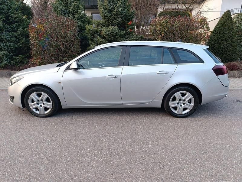 Gebraucht Opel Insignia 170 PS (125 kW) 2017 Silber Kombi