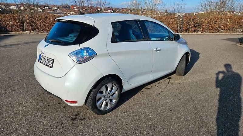 Gebraucht Renault Zoe Zen 64 kW (88 PS) 2012 Weiß Kleinwagen