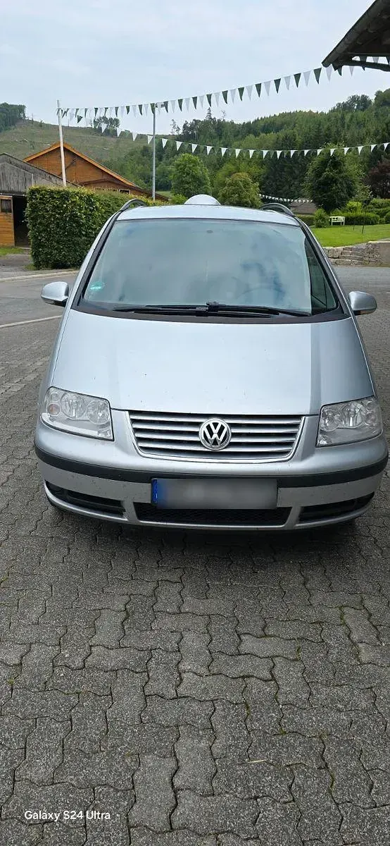 Gebraucht VW Sharan Comfortline 116 PS (85 kW) 2010 Silber Van / Kleinbus
