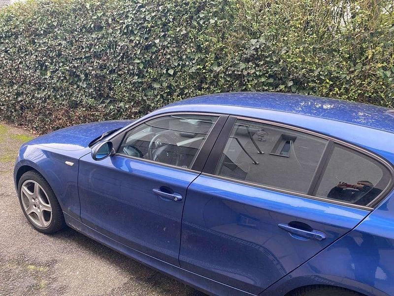 Gebraucht BMW 120 177 PS (130 kW) 2009 Blau Kleinwagen