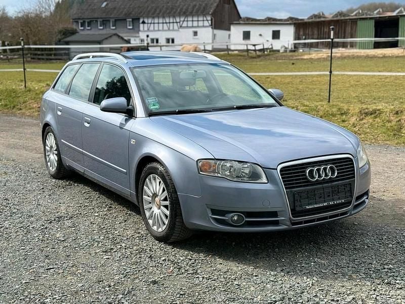Gebraucht Audi A4 163 PS (119 kW) 2005 Grau Kombi