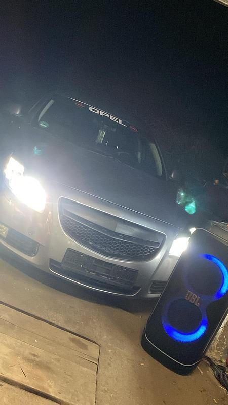 Gebraucht Opel Insignia 260 PS (191 kW) 2009 Silber Kombi