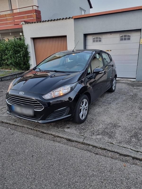 Schwarz Gebraucht 2013 Ford Fiesta Limousine | 4.200 € (Guter Preis) - Bild 1/4