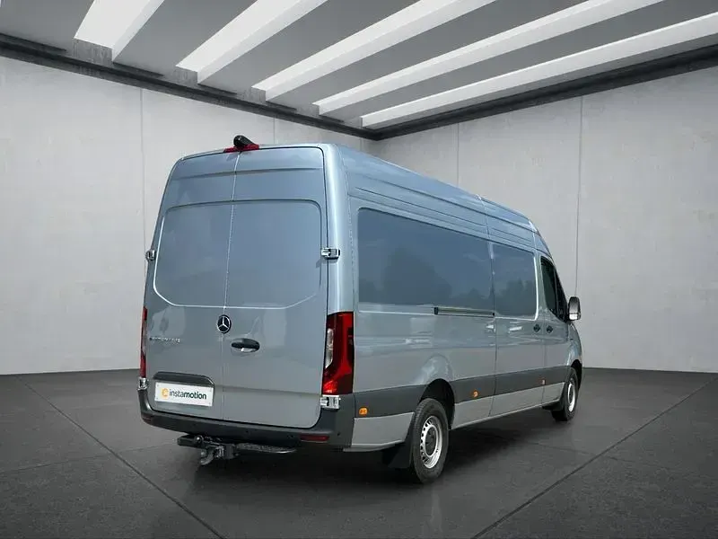 Gebraucht Mercedes E-Sprinter 150 kW (204 PS) 2024 Silber Van
