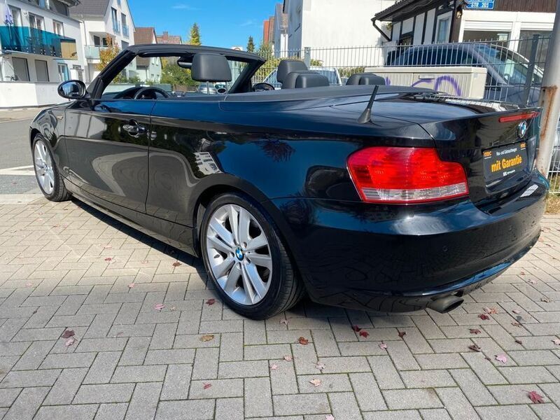 Gebraucht BMW 120 Cabriolet Advantage 170 PS (125 kW) 2009 Schwarz Cabrio