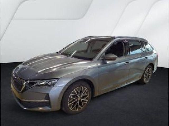 Graphitegrau metallic Gebraucht 2024 Skoda Octavia Selection Kombi | 31.990 € (Fairer Preis) - Bild 1/4