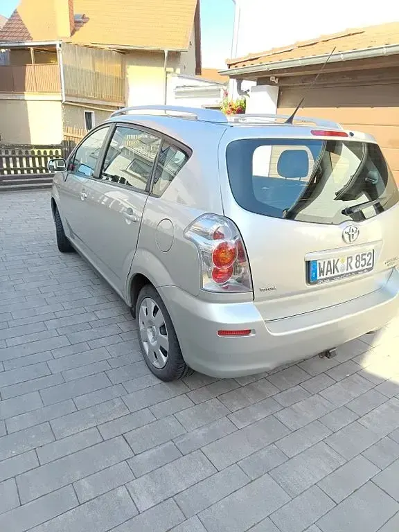 Gebraucht Toyota Corolla Verso Sol 129 PS (94 kW) 2006 Silber Van / Kleinbus