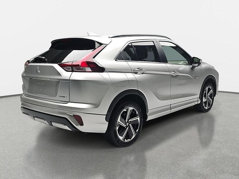 Gebraucht Mitsubishi Eclipse Cross Select 188 PS (138 kW) 2025 Silber SUV