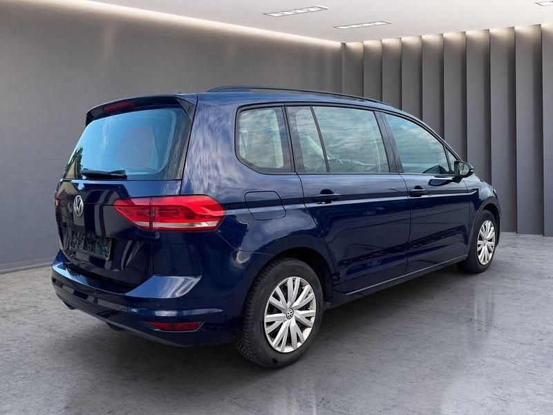 Gebraucht VW Touran 150 PS (110 kW) 2016 Blau Van / Kleinbus