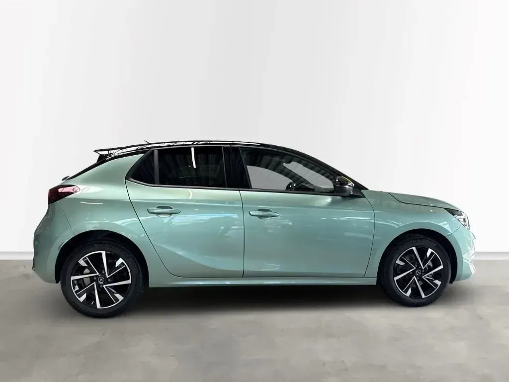 Neu Opel Corsa 101 PS (74 kW) 2026 Eukalyptus grün Kleinwagen
