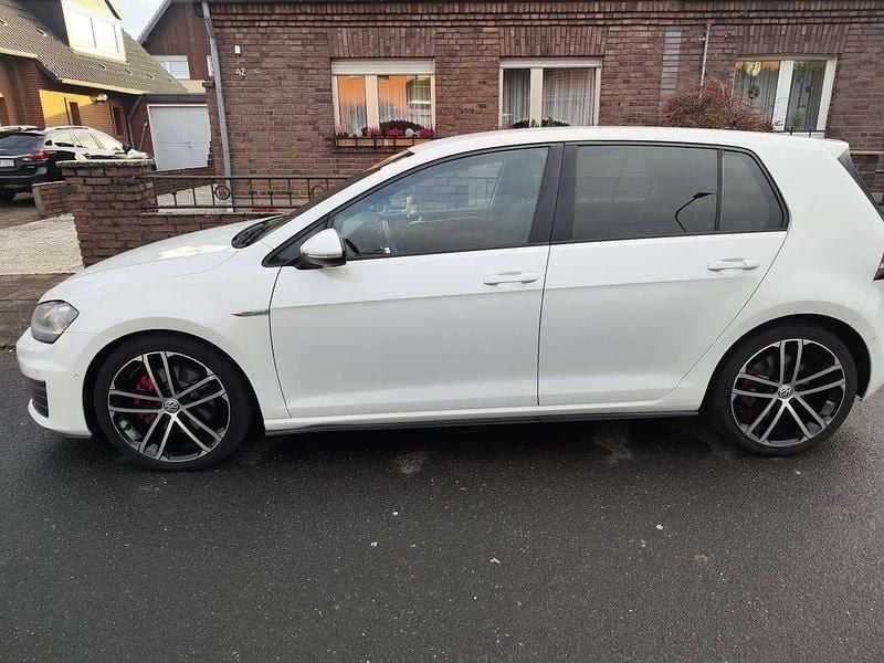 Gebraucht 2014 VW Golf GTD Limousine | 10.000 € (Superpreis) - Bild 1/4