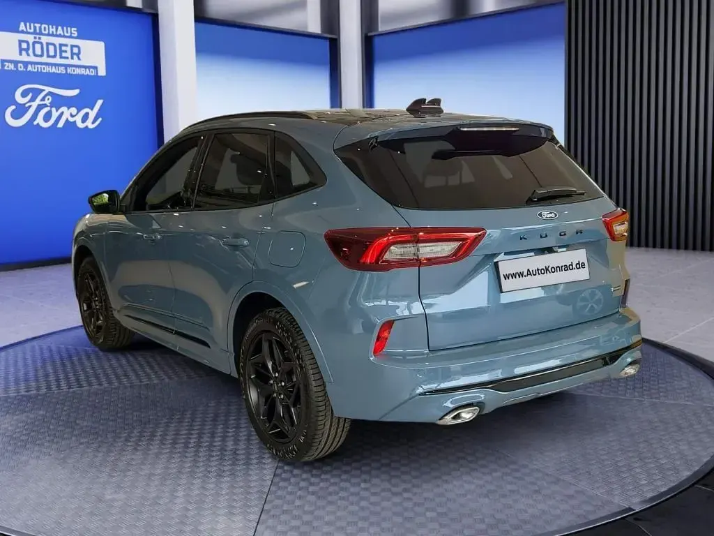 Neu Ford Kuga 179 PS (131 kW) 2026 Blau SUV