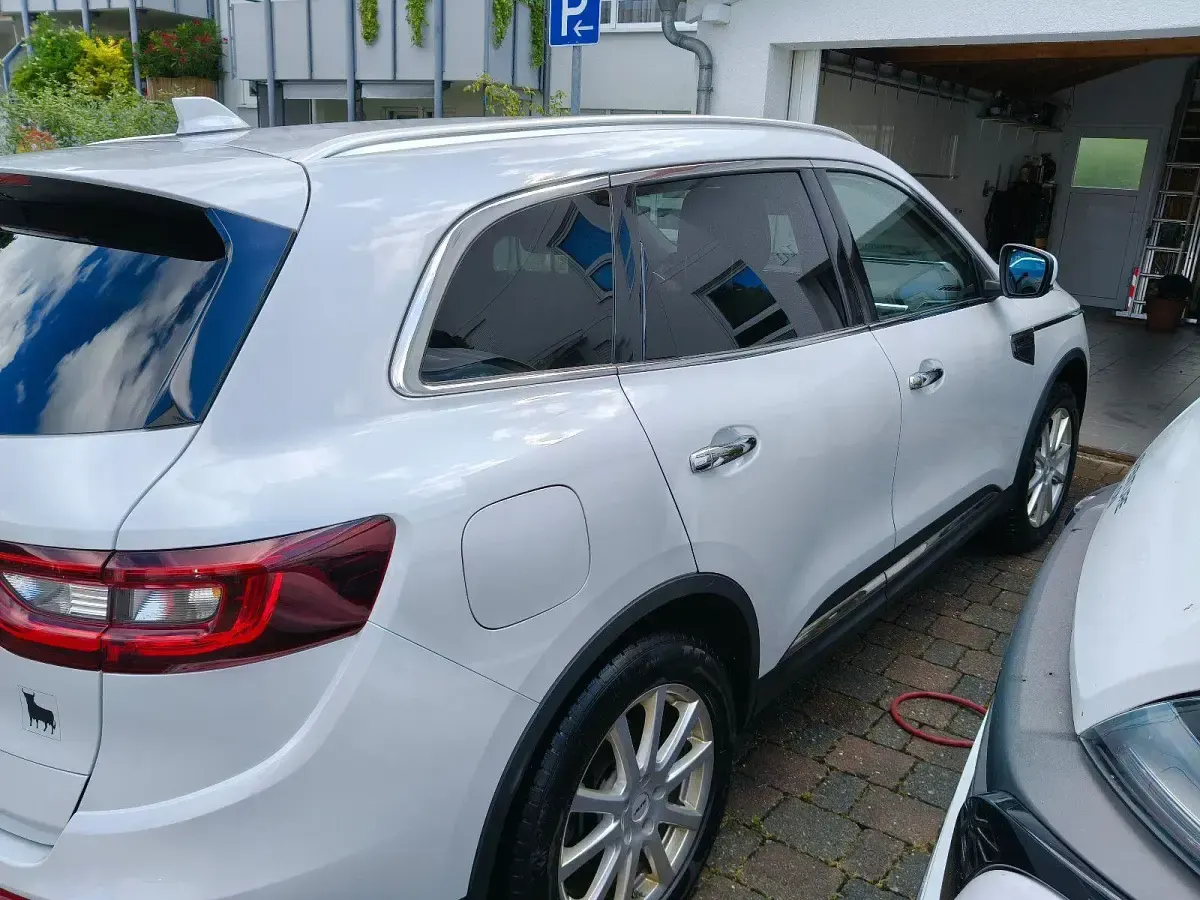Gebraucht Renault Koleos Intens 158 PS (116 kW) 2021 Weiß SUV