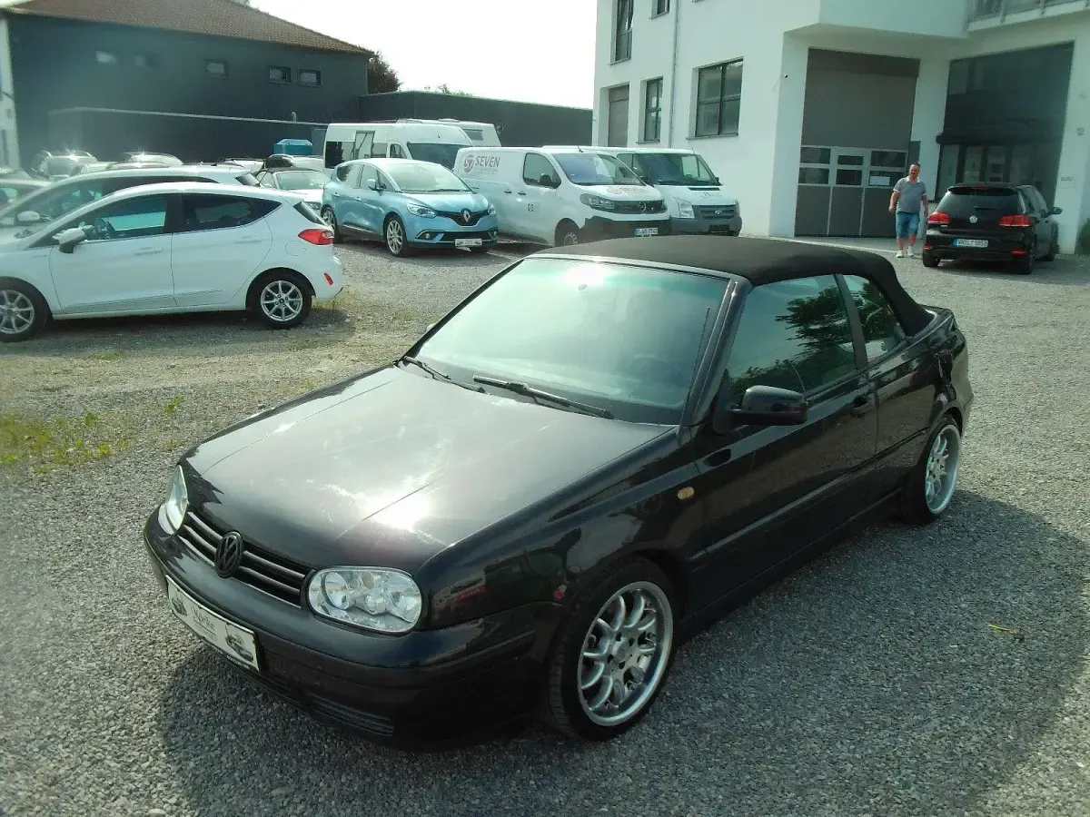 Gebraucht VW Golf Cabriolet Karmann 75 PS (55 kW) 1998 Schwarz Cabrio