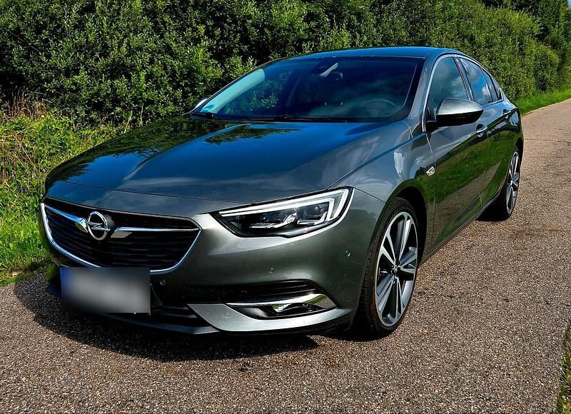 Gebraucht Opel Insignia Exklusiv 170 PS (125 kW) 2018 Grau Limousine
