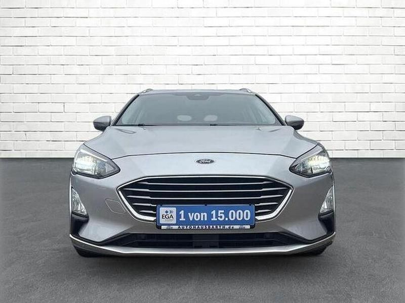 Gebraucht Ford Focus Cool & Connect 120 PS (88 kW) 2020 Polarsilber metallic Kombi
