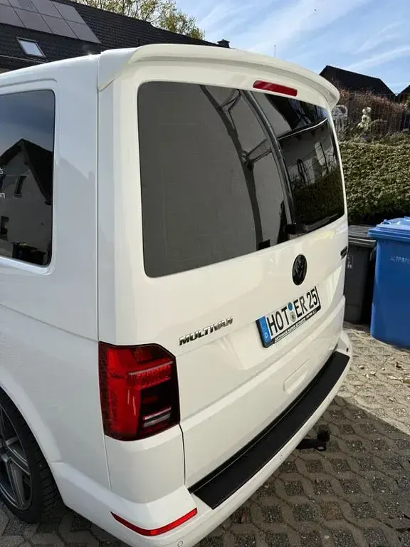Gebraucht VW Multivan 204 PS (150 kW) 2020 Weiß Van / Kleinbus